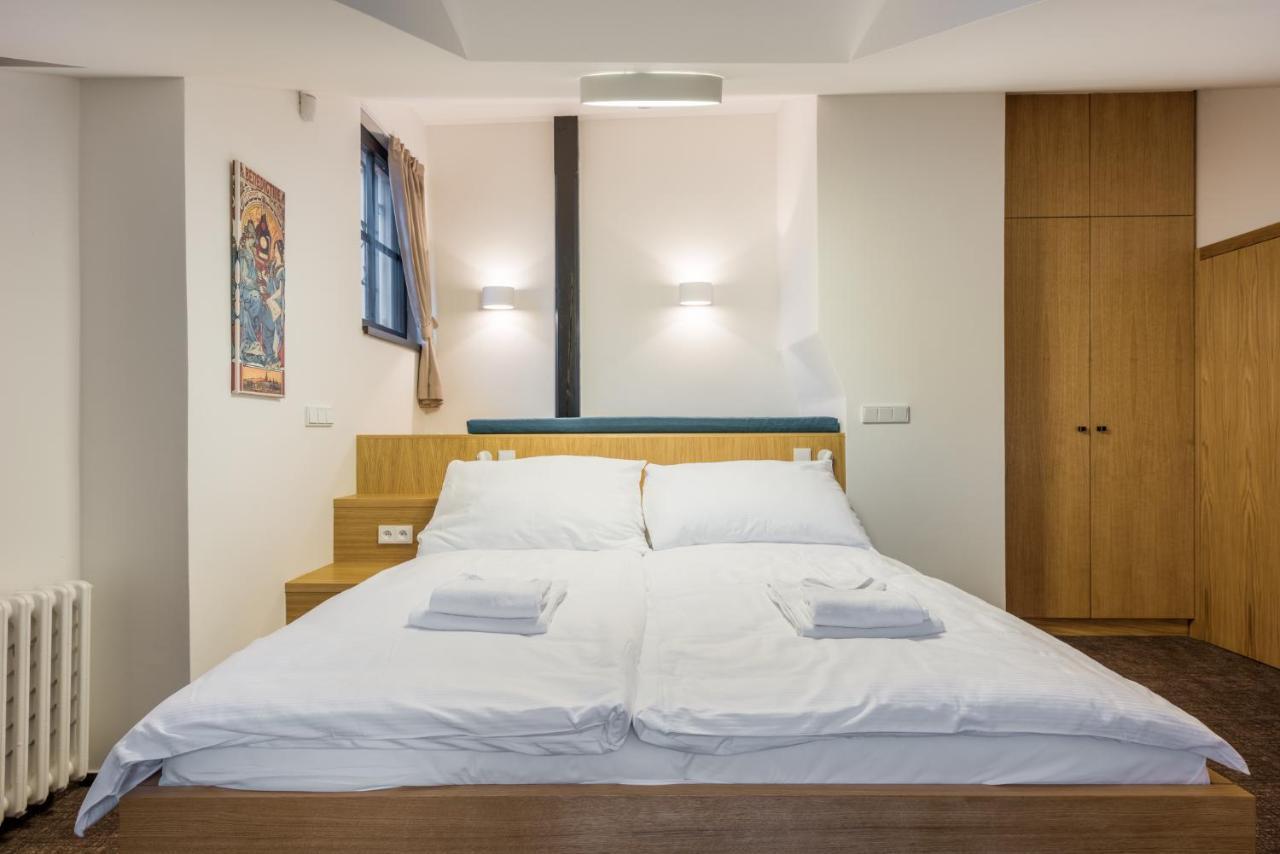 Fancy Apartments By Prague Castle Extérieur photo